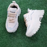 فشیون دخترانه|کیف، کفش، کمربند|میبد, |دیوار