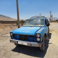 نیسان وانت مدل ۸۲