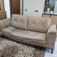 مبل سه نفره