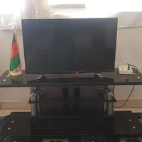 تلویزیون با میزش