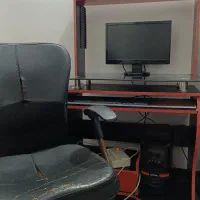 میز کامپیوتر