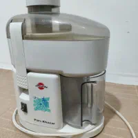 آب میوه گیر
