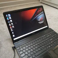 لپتاپ سونی پردازنده corei3 فول اچدی ssd گرافیکدار