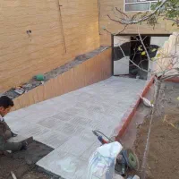 کاشیکار وبنایی