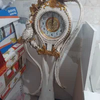 ساعت ایستاده