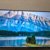 تلوزیون ۵۰ اینچ هوشمند hisense E7