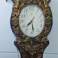 ساعت کاملا سالم