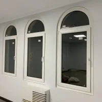 در و پنجره upvcو توری پلیسه