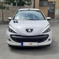 ۲۰۷ مدل ۹۶ اتوماتیک بسیار تمیز