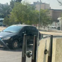 سرویس رفت و برگشت خانم هستم