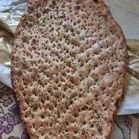 فروشنده نانوایی خانم یا اقا با حقوق عالی