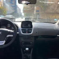 پژو ۲۰۷ مدل ۱۳۹۶ دنده مشکی|خودرو سواری و وانت|مشهد, راهنمایی|دیوار