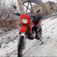 سلام موتور تیرل ۲۰۰ ولی دستی ۲۵۰ هست