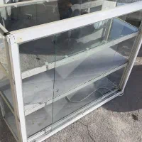 میز ویترینی مغازه
