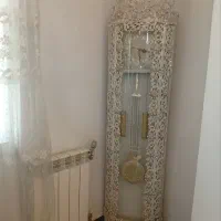 یکعدد ساعت ایستاده شیک