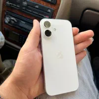 آیفون۱۶ نرمال
