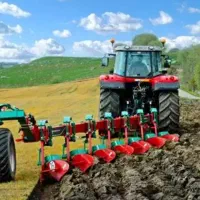 مدیریت و سرپرستی زمین‌های کشاورزی کشاورزی با تجربه