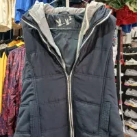 پافر خارجی، استوک و تاناکورا|لباس|شیراز, جانبازان|دیوار