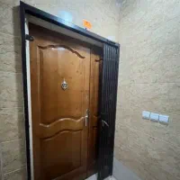 درب آکاردئونی به همراه درب چوبی با قفل کامل