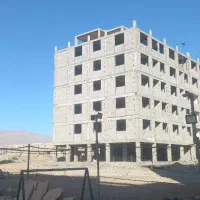 کارگر ساختمانی فقط اتباع