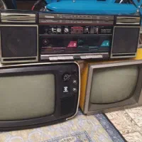 تلوزیون قدیمی سیاه و سفید نوستالژی عتیقه