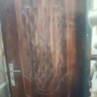 درب و چارچوب اتاق خواب و دستشویی