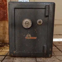 گاو صندوق کاوه اصل