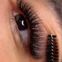 کاشت اکستنشن مژه