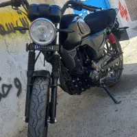 موتور ۲۰۰ برمودا