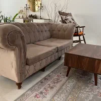 مبل راحتی چستر با میز عسلی جادار