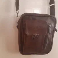 کیف رو دوشی چرم ابعاد ۲۰ ×۲۴