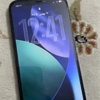 آیفون ۱۲ پرو با شارژر iPhone 12 Pro