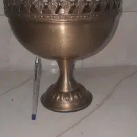 تعدادی ظرف پذیرایی درحدنو سرامیکی وپیوتر.تشک یک|ظروف سرو و پذیرایی|رباط‌کریم, رباط‌کریم|دیوار