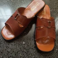 صندل خارجی ، مردانه