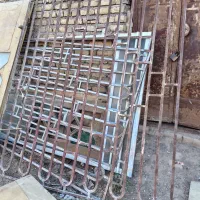 حفاظ پنجره و درب حال