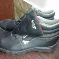 کفش ایمنی|کیف، کفش، کمربند|جهرم, |دیوار