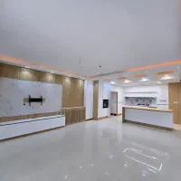 طبق ویلایی 140متری سه خواب سالن بزرگ صدرا