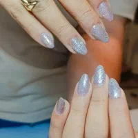 کاشت ناخن حرفه ای با نوبت دهی سریع،قیمت مناسب|خدمات آرایشگری و زیبایی|شاهرود, |دیوار