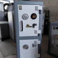 گاوصندوق ۱۰۷ در عرض ۴۵ اصل