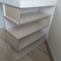 میز تحریر با دوتا پاتختی