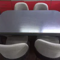 میز ناهارخوری