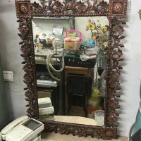 آیینه و کنسول