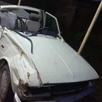 پیکان وانت تصادفی یک طرف خوردگی با سقف|خودرو سواری و وانت|بندر انزلی, لیچارگی حسن رود|دیوار