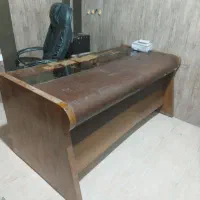 میز اداری و مدیریتی سالم و شیک