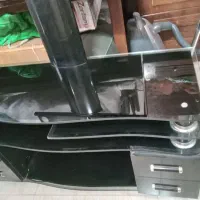 فروش تلویزیون سامسونگ قدیمی و دو عدد میز تلویزیون