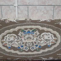 پشتی قالینی