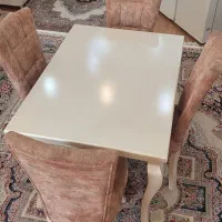 میز ناهار خوری