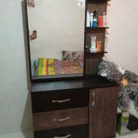 تخت دونفر سالم بدون شکستگی.وجاکفشکی سالم|تخت و سرویس خواب|صدرا-فارس, فاز ۲|دیوار