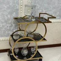میز بار با وسایل