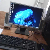 مانیتور19اینچ ایسر 75 هرتز و17 اینچ دل،سالم و تمیر